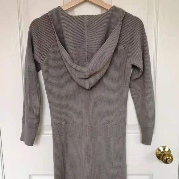 Tommy Hilfiger Knit Dress - Picture 2 of 2